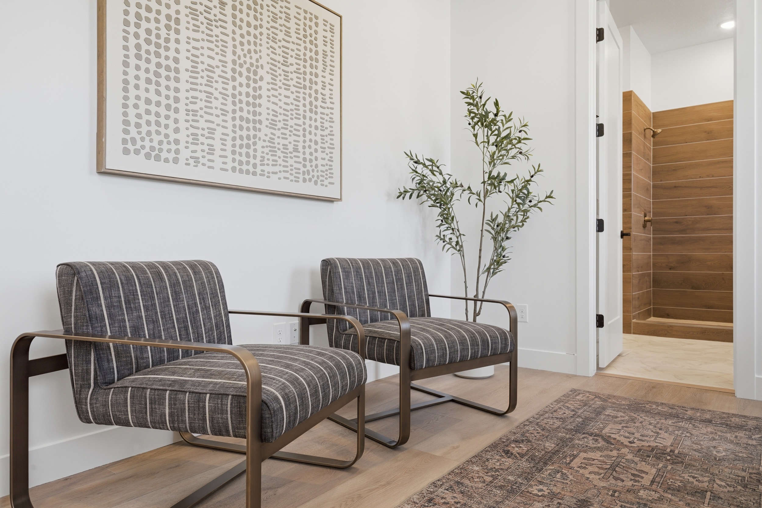 Chestnut – Modern home detail 16
