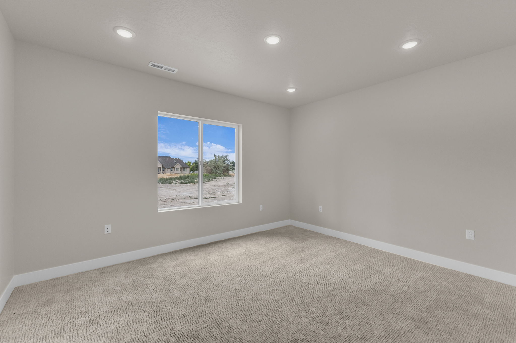 Magnolia home detail 11