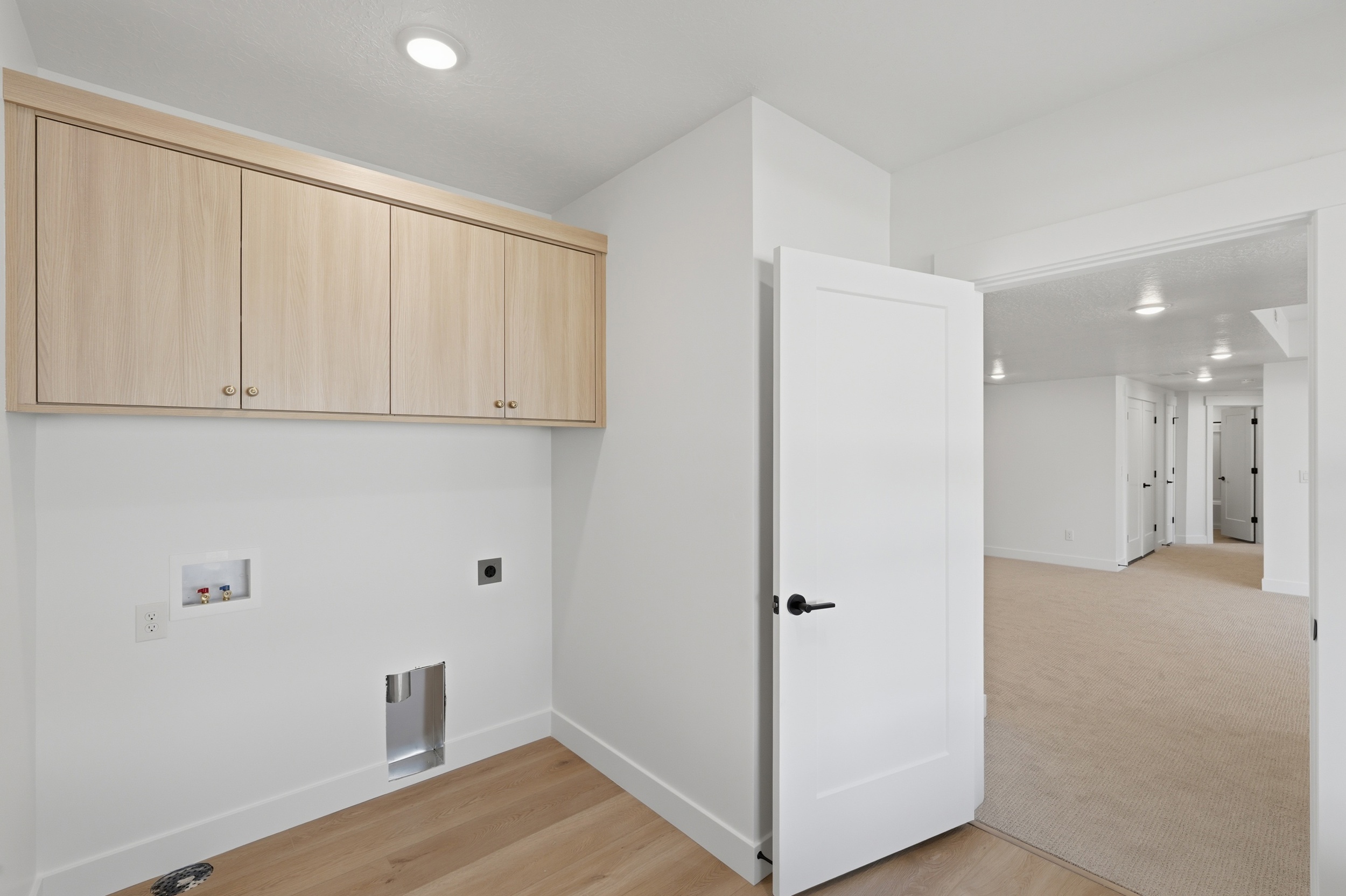 Chestnut – Modern home detail 33