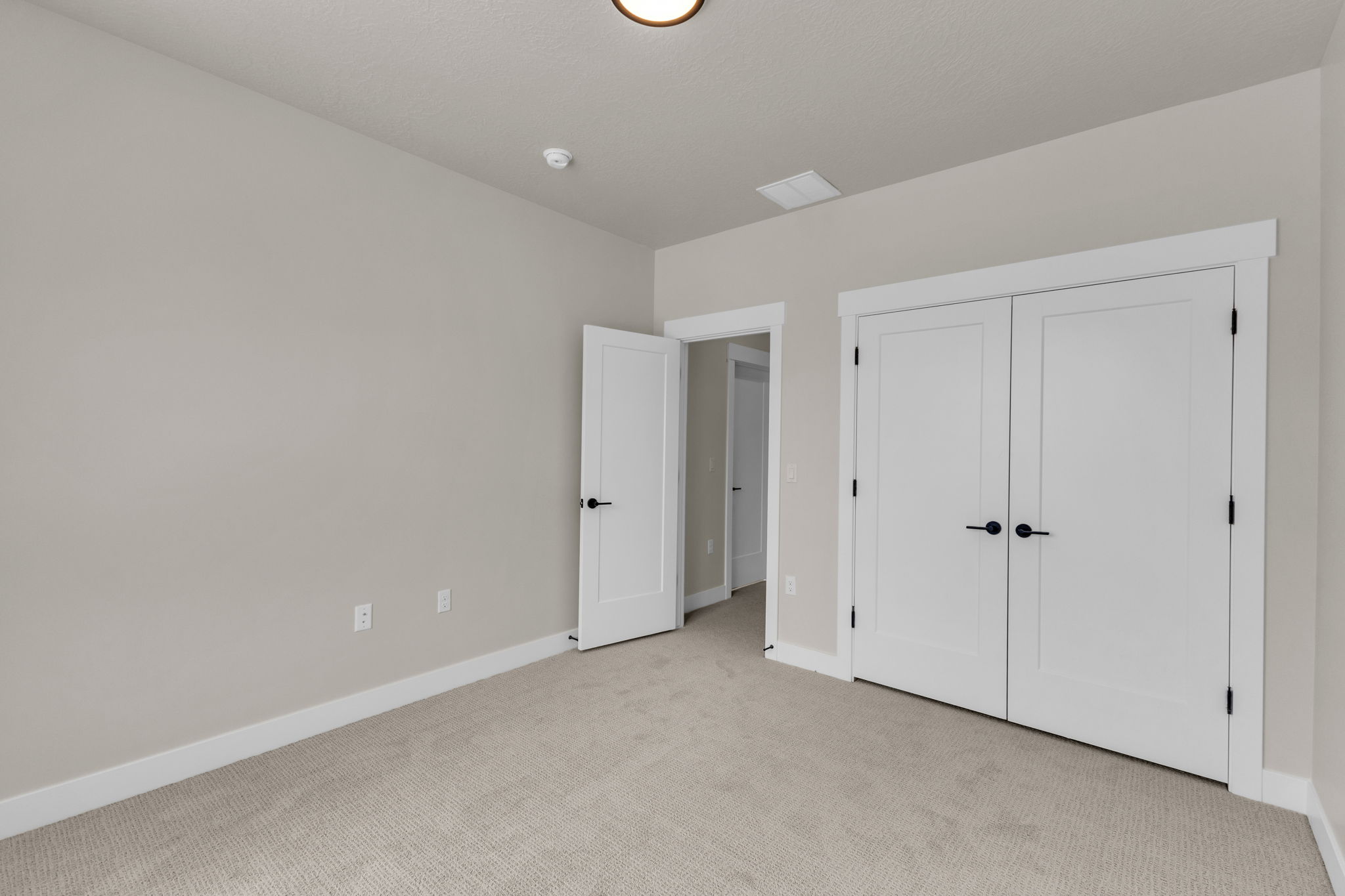 Magnolia home detail 21